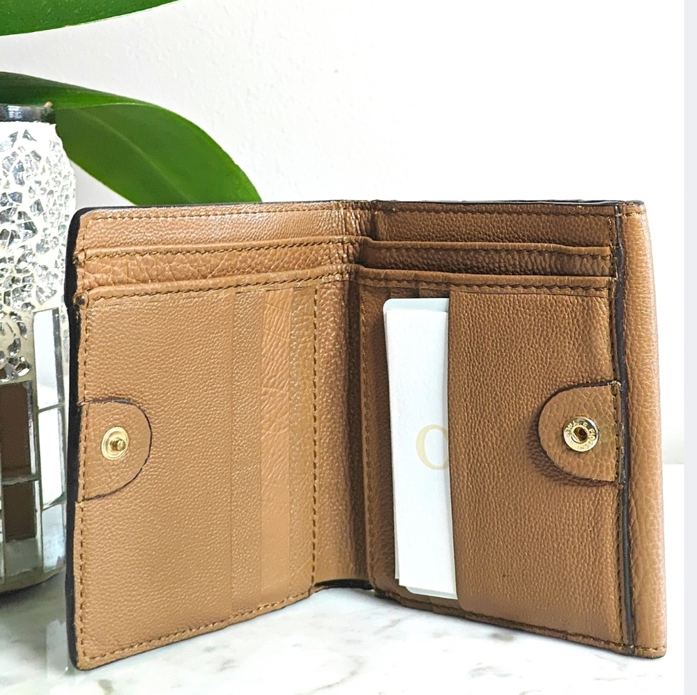 Chloé Vintage Tan Leather Elsie Compact Wallet With Twist Turn Lock (w/COA) - Picture 6 of 16